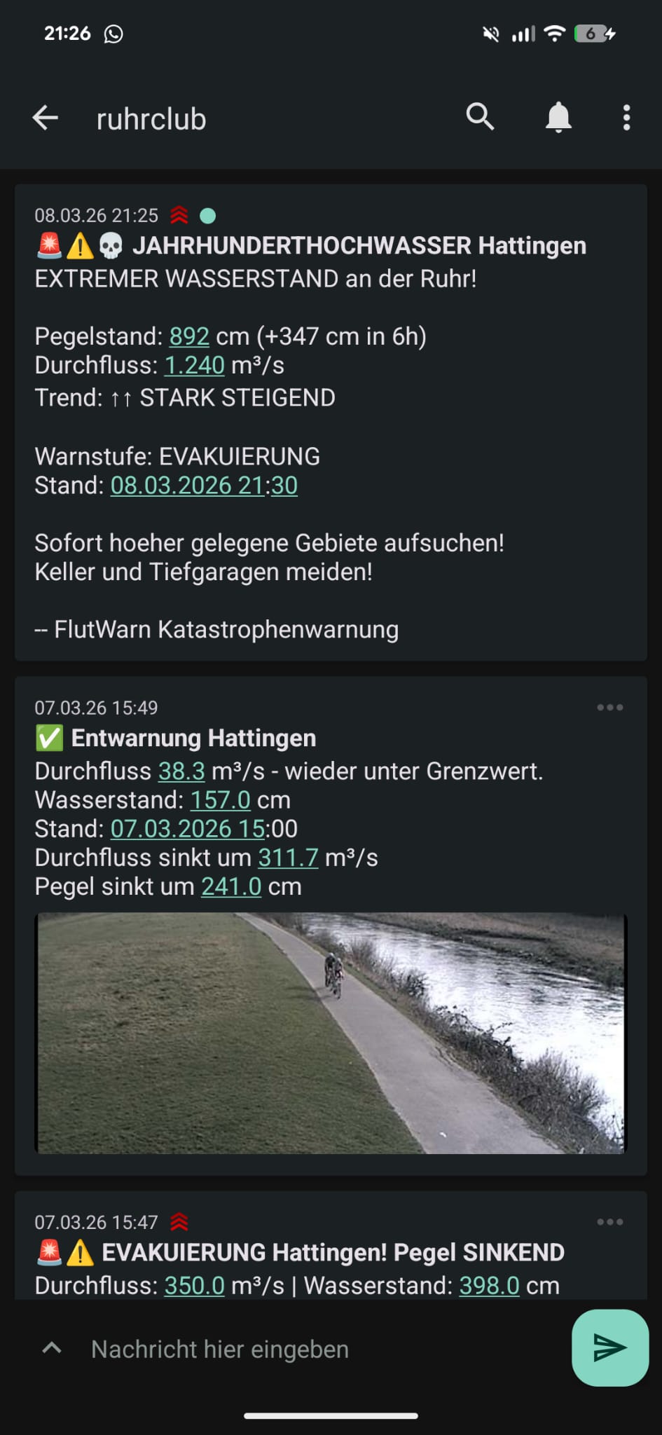 FlutWarn Warnungen in der ntfy App mit Webcam-Bild